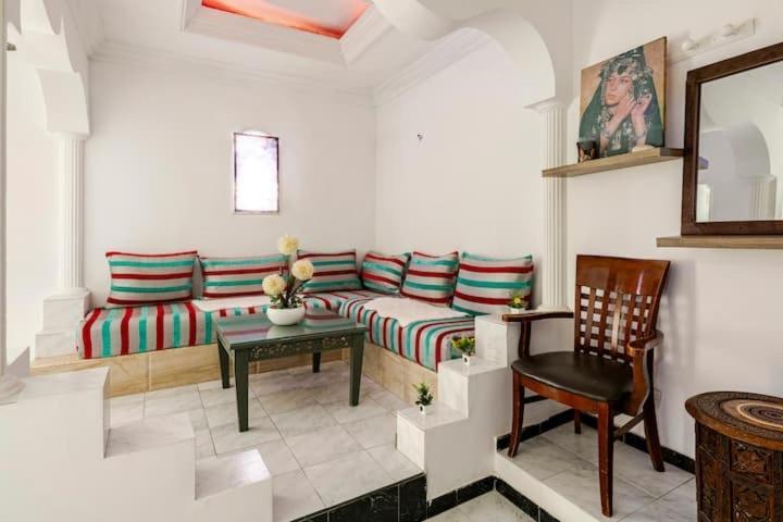 Ocean Breeze ,See View Apartment L'Oasis Eksteriør bilde