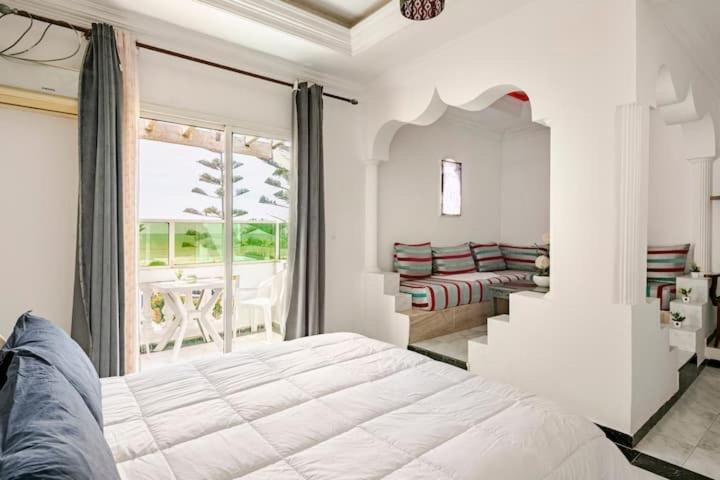 Ocean Breeze ,See View Apartment L'Oasis Eksteriør bilde